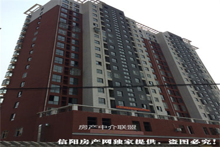 海岱益王府7楼110平三室毛坯带储藏室85万可按揭